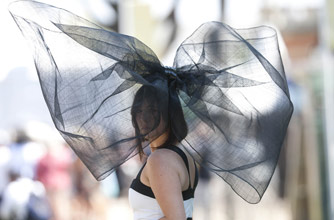 Royal Ascot: How to wear a hat guide Royal Ascot: How to wear a hat guide