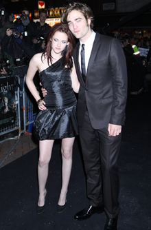 Robert Pattinson and Kristen Stewart Robert Pattinson and Kristen Stewart