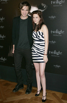 Robert Pattinson and Kristen Stewart Robert Pattinson and Kristen Stewart