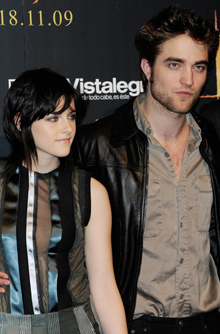 Robert Pattinson and Kristen Stewart Robert Pattinson and Kristen Stewart