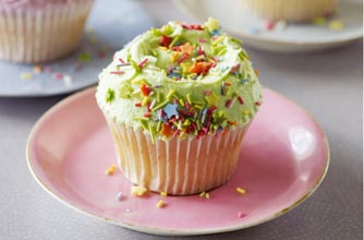 Hummingbird Bakery vanilla cupcakes recipe Hummingbird Bakery vanilla cupcakes recipe