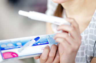 Early signs of pregnancy, pregnancy test