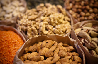 Nuts, fertility Nuts, fertility