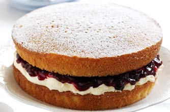 Berry sponge cake recipe