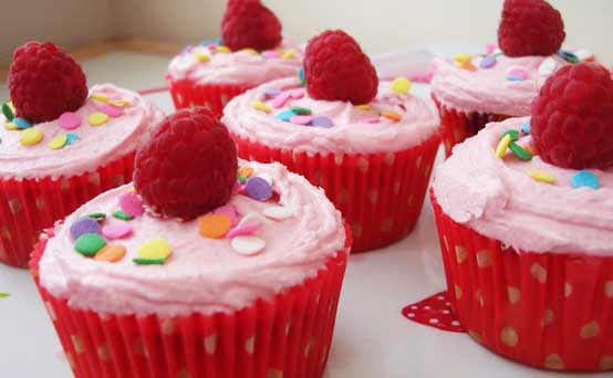 Victoria Threader's raspberry cupcakes Victoria Threader's raspberry cupcakes
