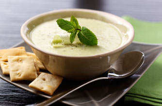 Minted leek and pea soup