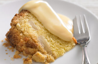 Cinnamon apple and pear crumble cake Cinnamon apple and pear crumble cake
