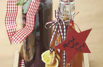 A fruity and spicy mulled wine is a great warming drink when added to wine. It is also a great gift.