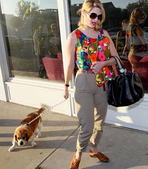 Mischa Barton Mischa Barton