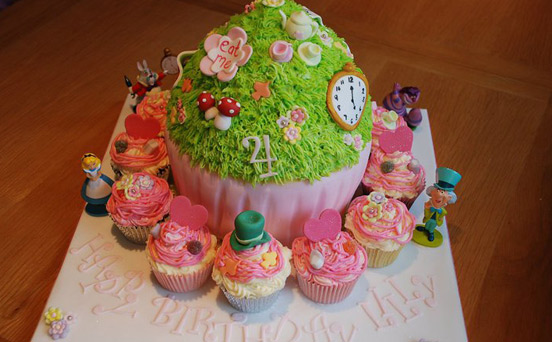 Your giant cupcake pictures Your giant cupcake pictures