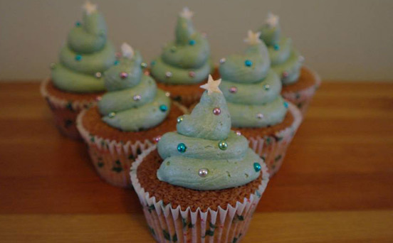 Angela Pearce's Christmas cupcakes Angela Pearce's Christmas cupcakes