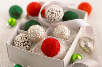 Christmas snowball truffles