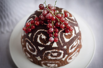 Gordon Ramsay's Christmas bombe 