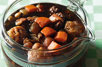 Hearty chicken casserole with dumplings