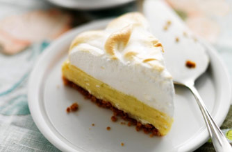 Kirstie Allsopp's light key lime pie