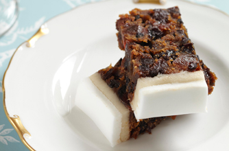 Mich Turner's rich fruit celebration cake