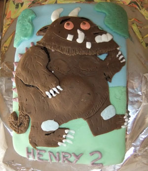 your birthday cakes, your birthday cakes,