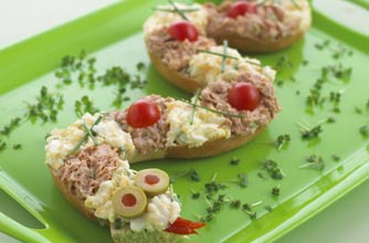 bagel, snake, kids food, bagel, snake, kids food,