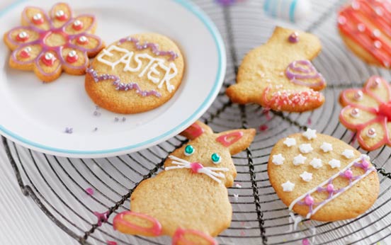 Kirstie Allsopp's Easter biscuits 