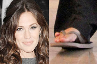 Jennifer Garner's feet Jennifer Garner's feet