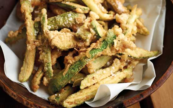 Deep-fried courgette matchsticks Deep-fried courgette matchsticks