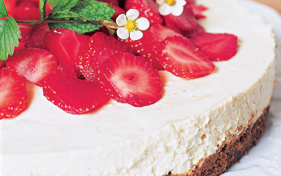 Strawberry, mint and balsamic cheesecake Strawberry, mint and balsamic cheesecake