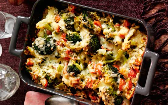 Cheesy broccoli bake