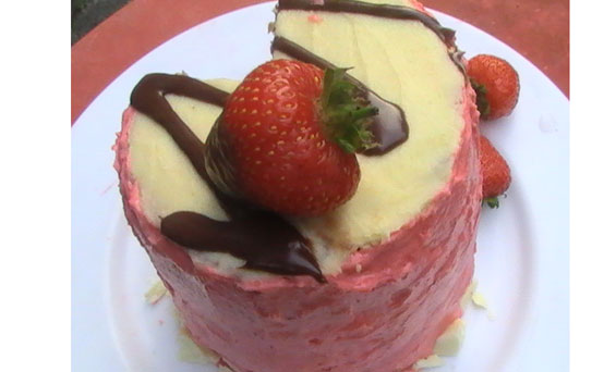 Strawberry Tea pink icing Strawberry Tea pink icing