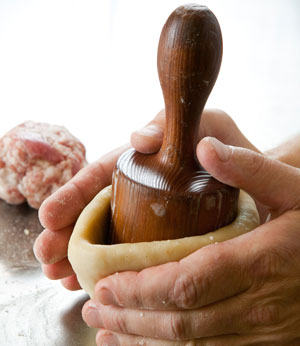 How to make a pork pie How to make a pork pie
