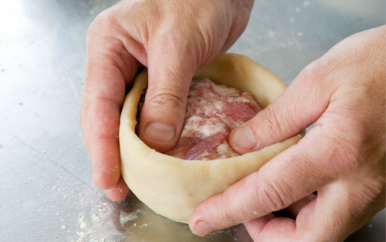 How to make a pork pie How to make a pork pie