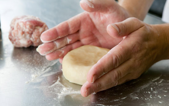 How to make a pork pie How to make a pork pie
