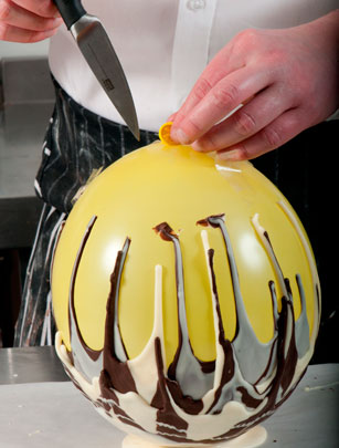 How to make a chocolate bowl How to make a chocolate bowl