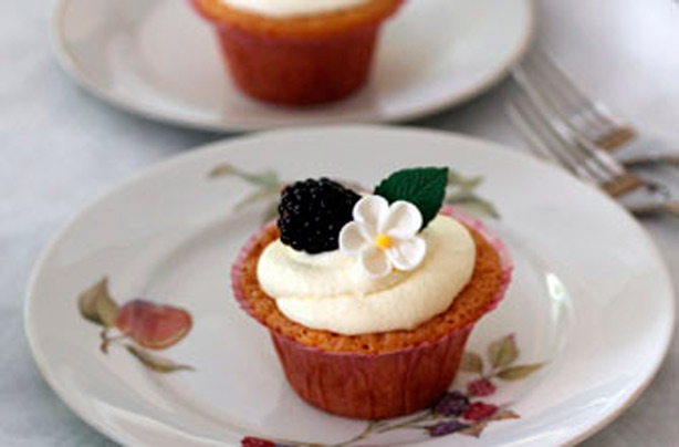 Blackberry cupcake 614x404 Blackberry cupcake 614x404