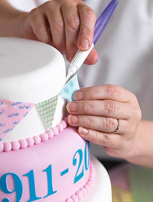 Woman's Weekly's Cake Of The Century Woman's Weekly's Cake Of The Century