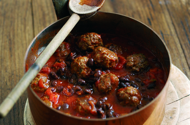 Tuesday night Chilli con carne meatballs