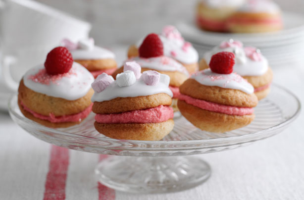 What to make for a bake sale: Cheap cakes and how much to sell them for