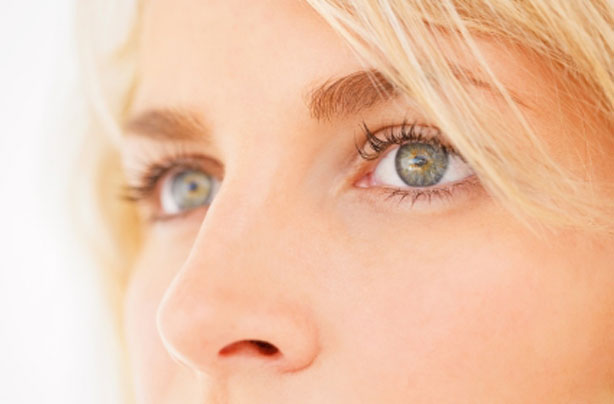How To Anti Age Your Eyes 