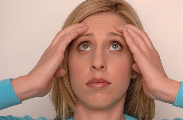 How To Anti-Age Your Eyes How To Anti-Age Your Eyes