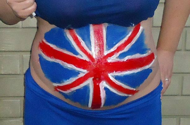 Viv Gilbey pregnancy bump