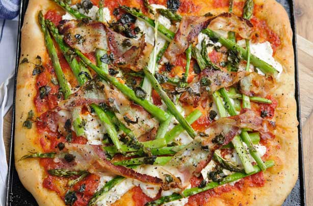 British asparagus ricotta & pancetta pizza