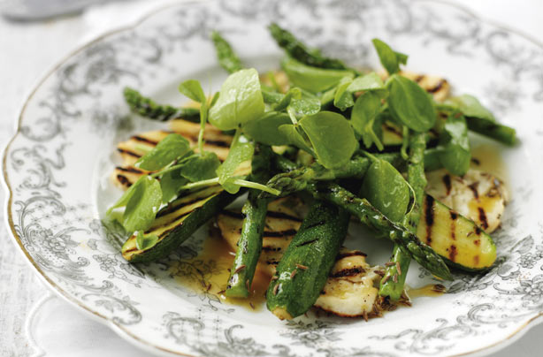 Griddled halloumi, courgette and asparagus Griddled halloumi, courgette and asparagus