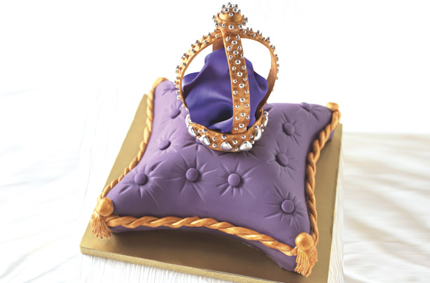 Jubilee crown cake Jubilee crown cake