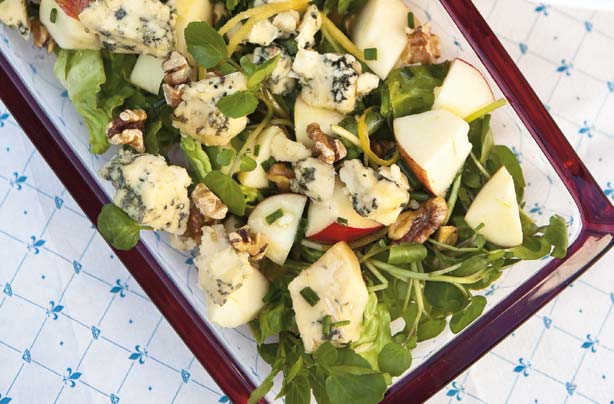 Stilton, apple and walnut salad
