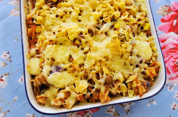 Tuna, sweetcorn and pasta bake Tuna, sweetcorn and pasta bake