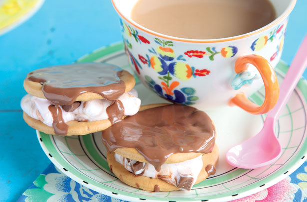 marshmellow sandwich