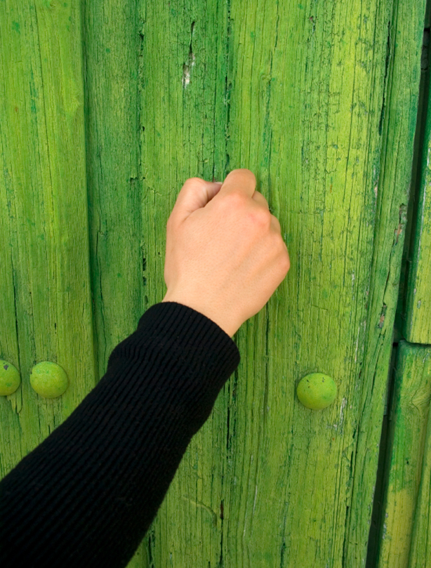Knock knock Knock knock