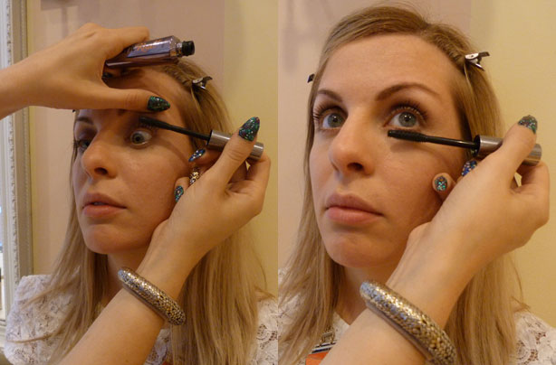 Benefit make up how to - night out mascara Benefit make up how to - night out mascara