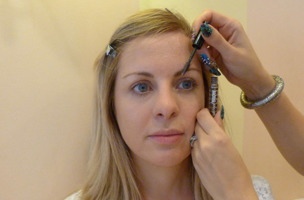 Benefit how to shape eyebrows brush Benefit how to shape eyebrows brush