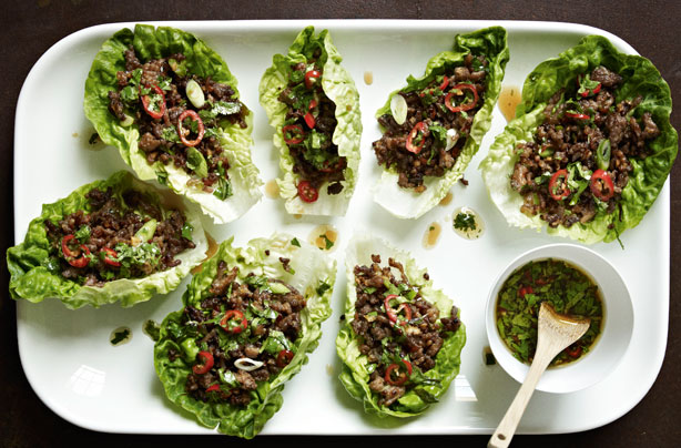 Gordon Ramsay's chilli beef lettuce wraps | Gordon Ramsay recipes 