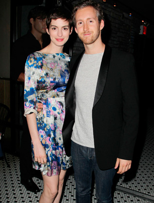 Celebrity weddings: Anne Hathaway and Adam Shulman Celebrity weddings: Anne Hathaway and Adam Shulman
